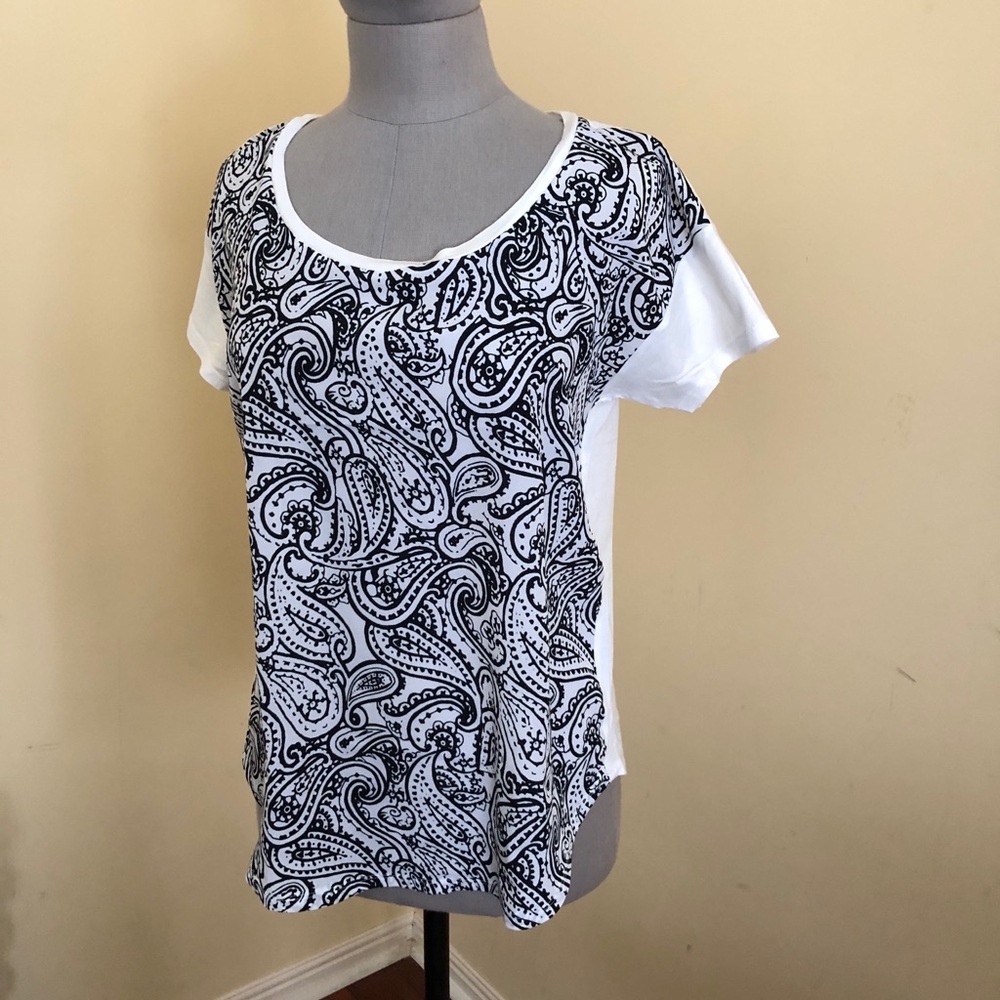 NWOT Ann Taylor Paisley Short Sleeve Tee - Picture 1 of 5